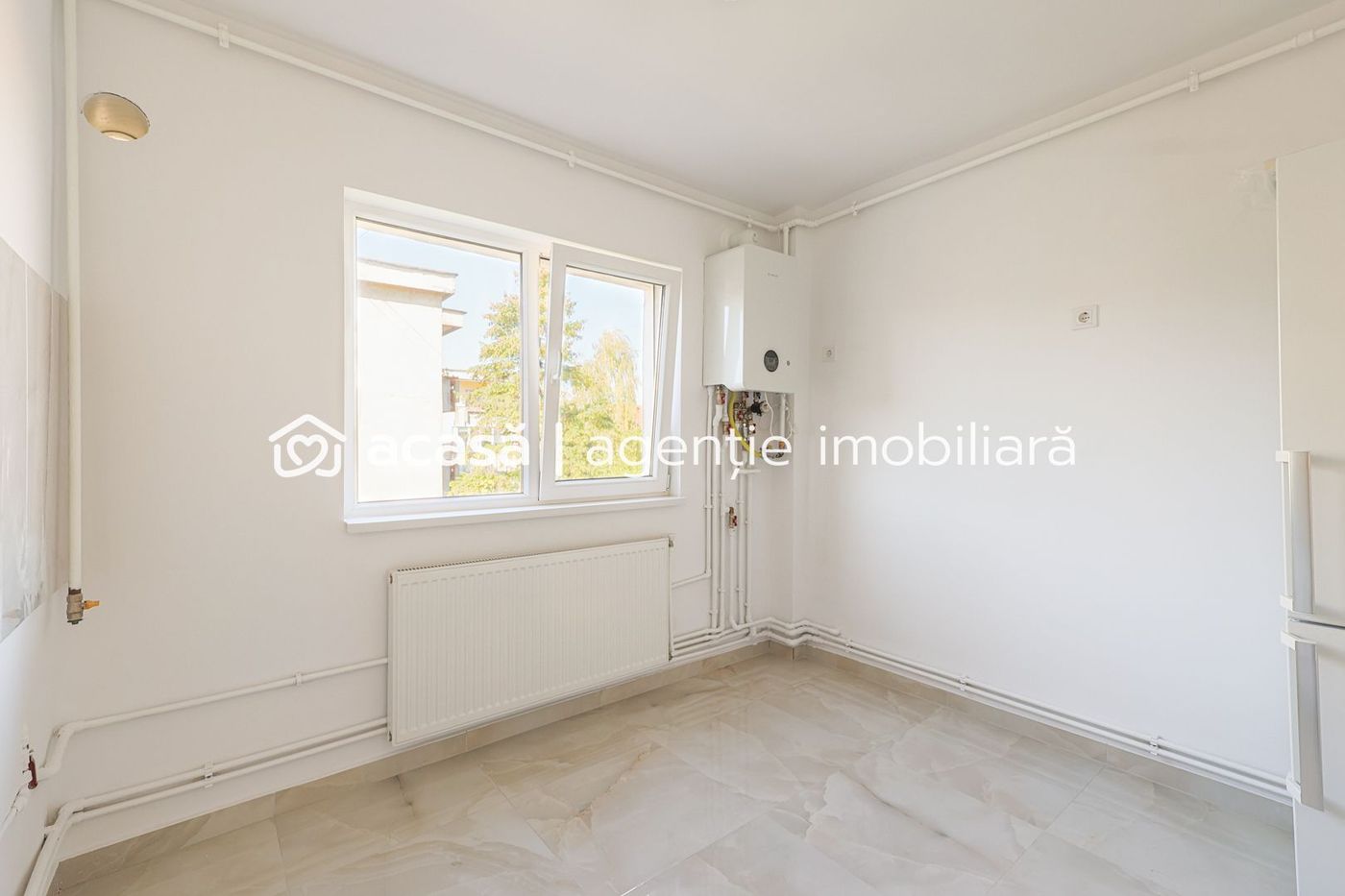 PRET NOU Apartament 2 camere – renovat – Piața Catedralei – COMISION 0