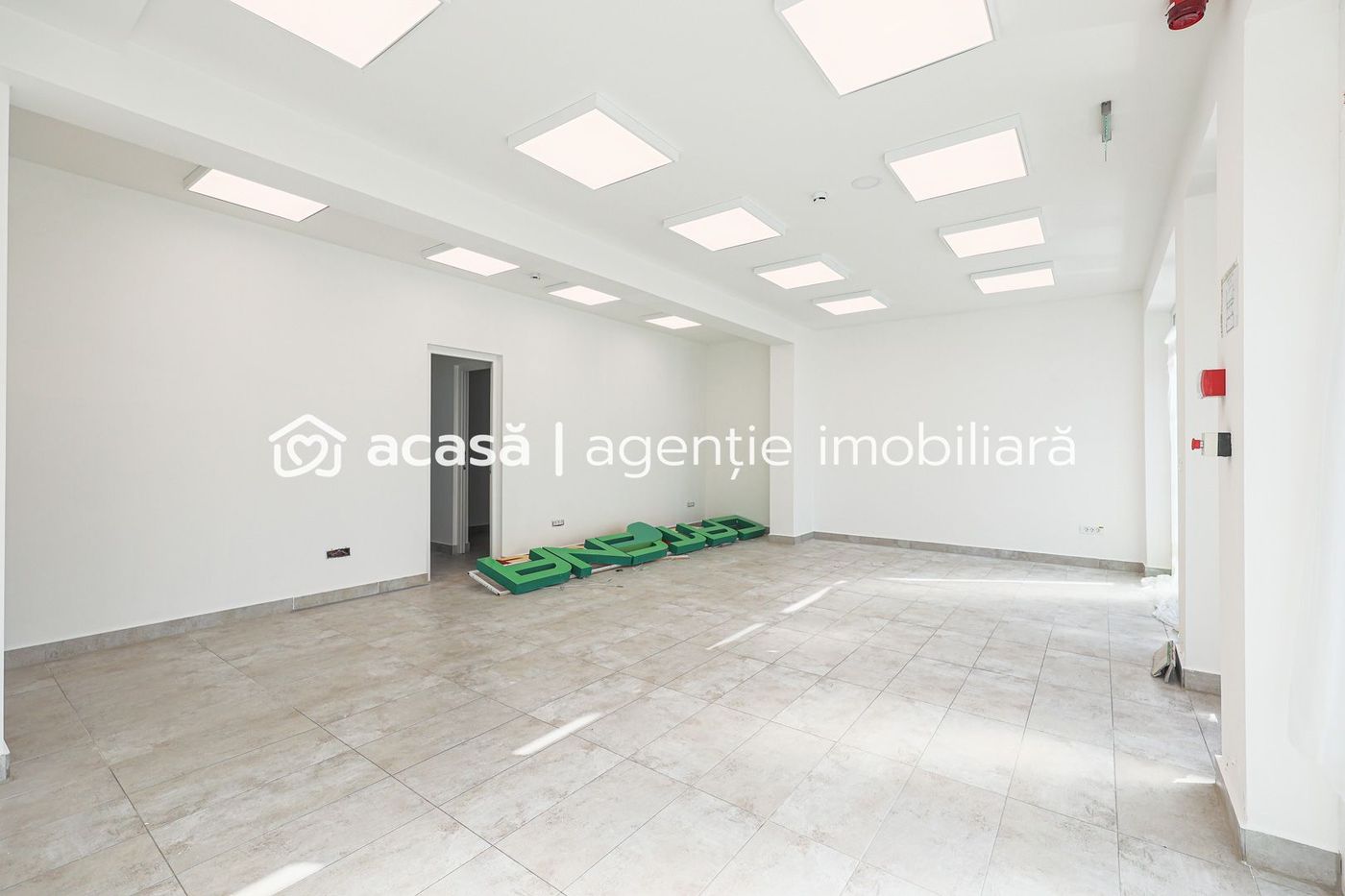 anBn-16956 De închiriat spațiu comercial – Calea Victoriei, Arad – COMISION 0%
