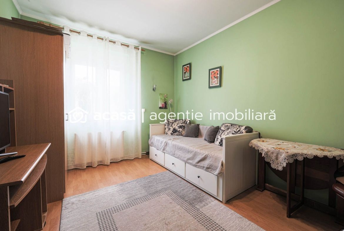 Casă spațioasă cu 4 dormitoare în Nădlac – gata de mutare!