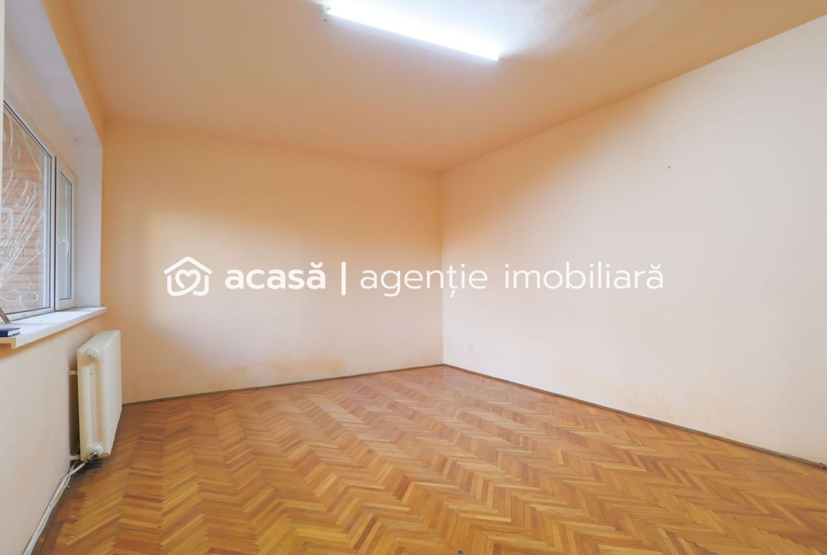 PRET NOU! Apartament decomandat 3 camere – str. Horia – COMISION 0%