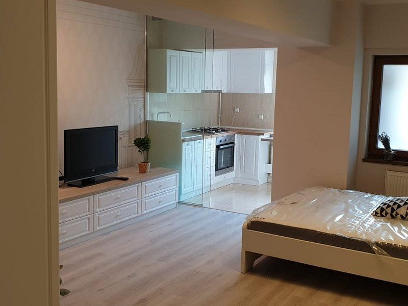 Apartament 1 cameră de închiriat – Complex Privilege, Kaufland