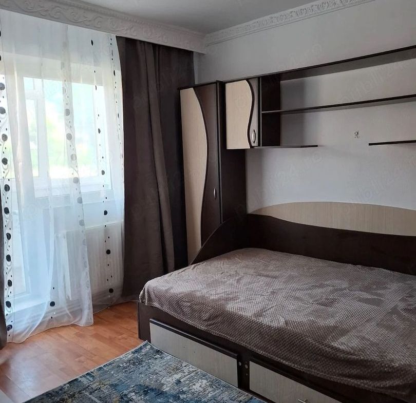 De inchiriat apartament cu 2 camere,  Ireg,  etajul 1, 400 euro