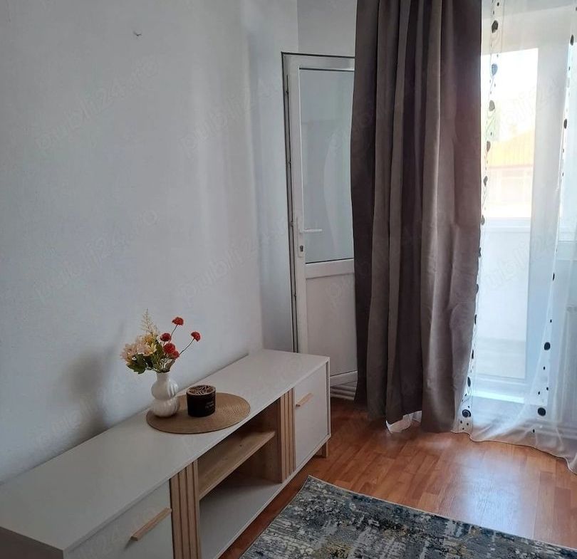 De inchiriat apartament cu 2 camere,  Ireg,  etajul 1, 400 euro