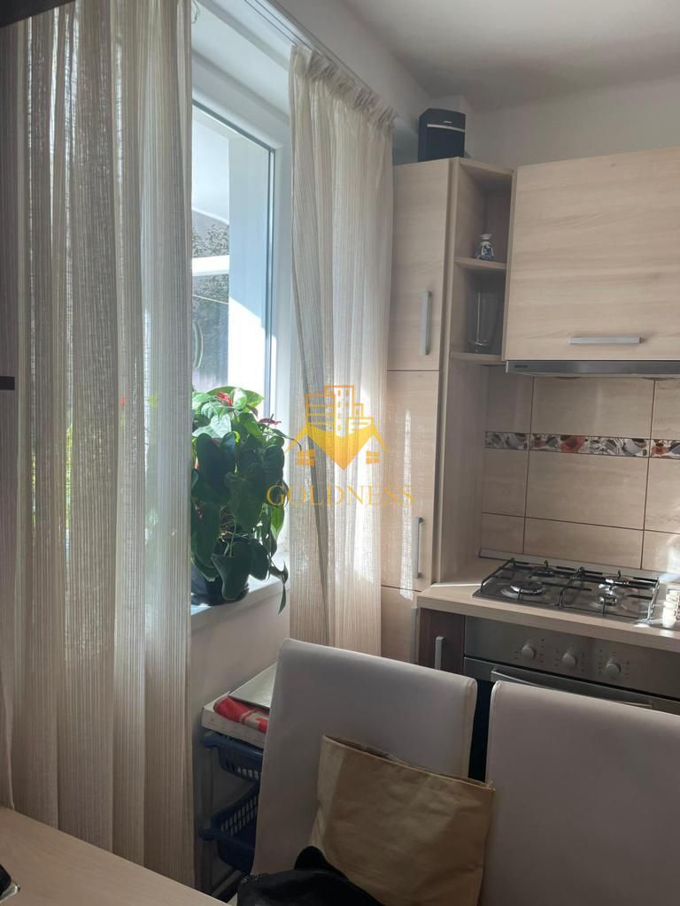 2 camere, decomandate, Ultracentral, I.C Bratianu Zona Blvd. Eroilor