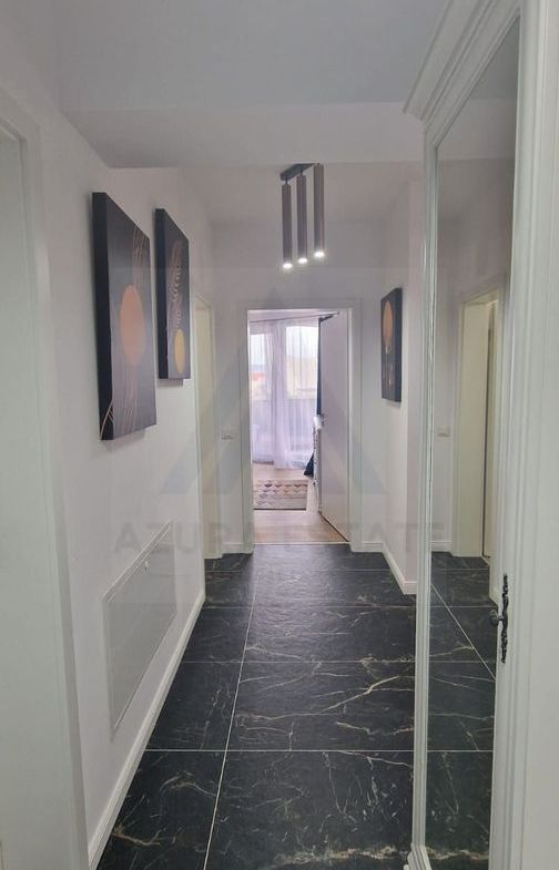 Apartament modern 2 camere etaj 1 cu 2 locuri de parcare Doamna Stanca