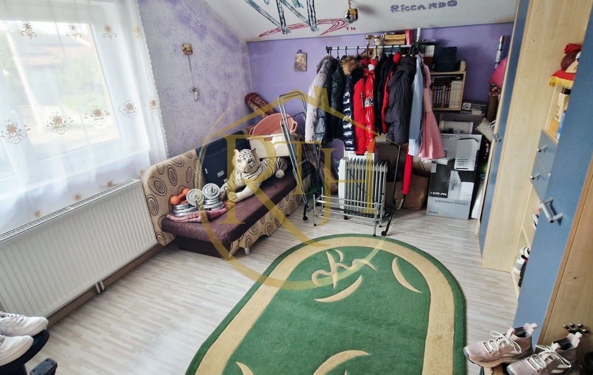 Vand casa Indivduala cu 4 camere in comuna Giroc/ pret 186000 euro