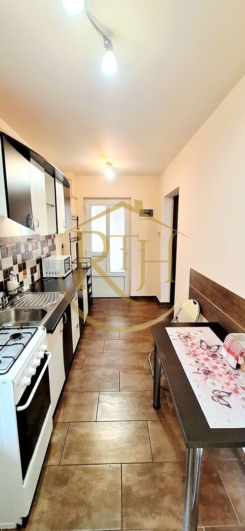 Oferim spre inchiriere apartament cu 1 camera,loc de parcare,Complex Studentesc