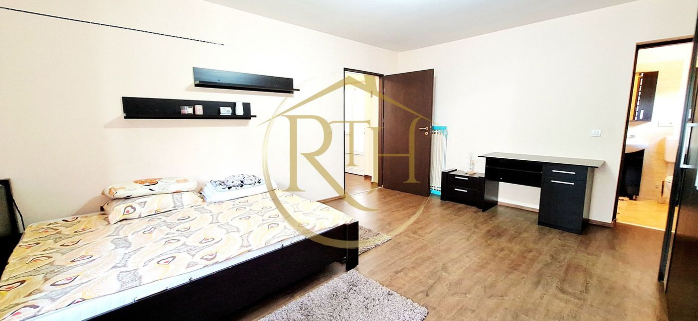 Oferim spre inchiriere apartament cu 1 camera,loc de parcare,Complex Studentesc