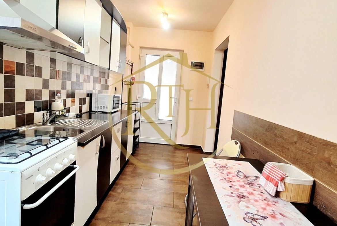 Oferim spre inchiriere apartament cu 1 camera,loc de parcare,Complex Studentesc