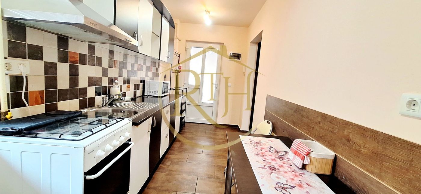 Oferim spre inchiriere apartament cu 1 camera,loc de parcare,Complex Studentesc