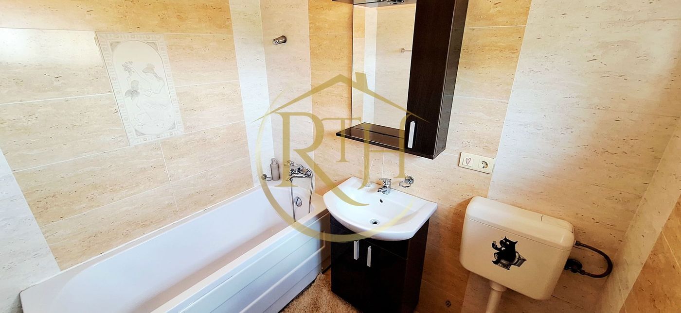 Oferim spre inchiriere apartament cu 1 camera,loc de parcare,Complex Studentesc