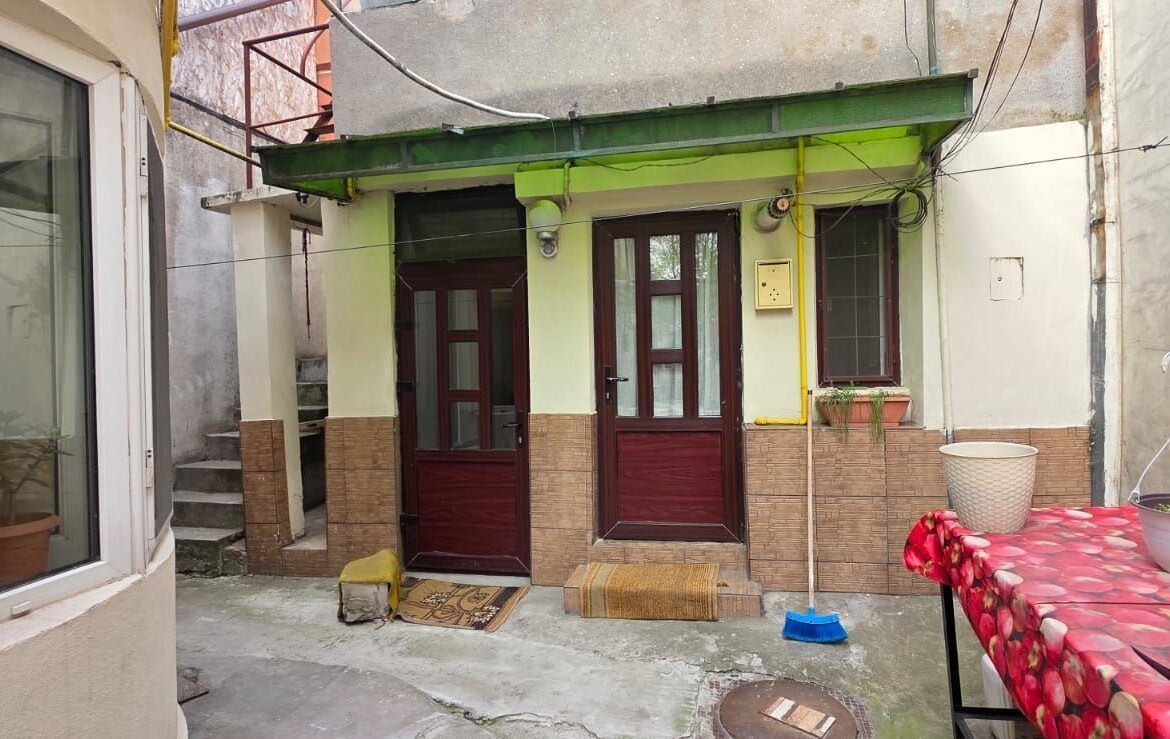 Ocazie ! Centru – Tomis 1 Vila Tip Duplex D+P+1E+Terasa 78.900 Euro