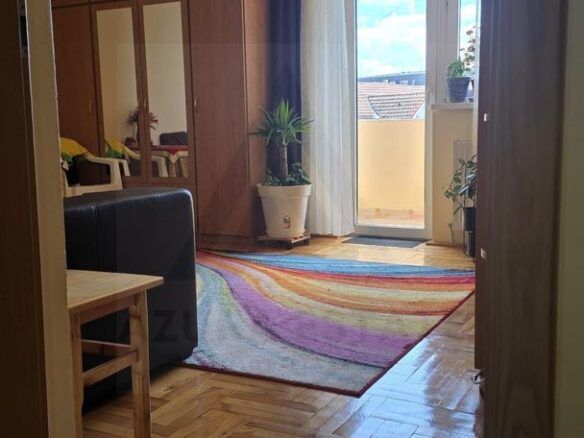 Apartament 2 camere 60 mp utili etaj 2 balcon 6 mp Zona Lazaret