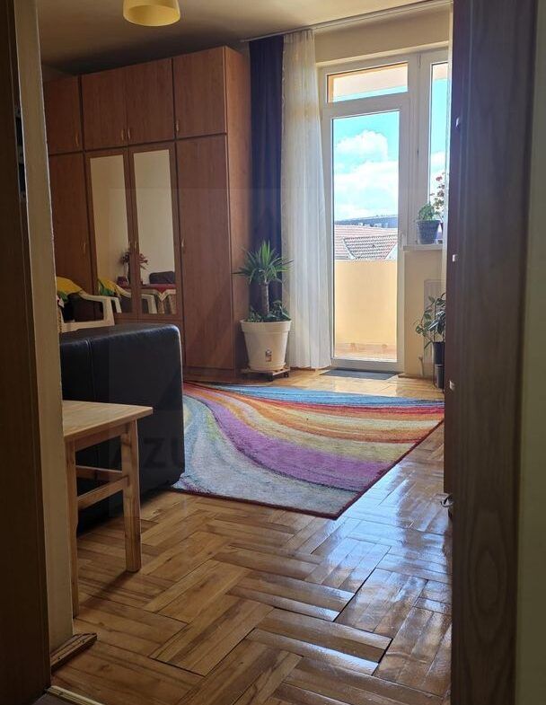 Apartament 2 camere 60 mp utili etaj 2 balcon 6 mp Zona Lazaret