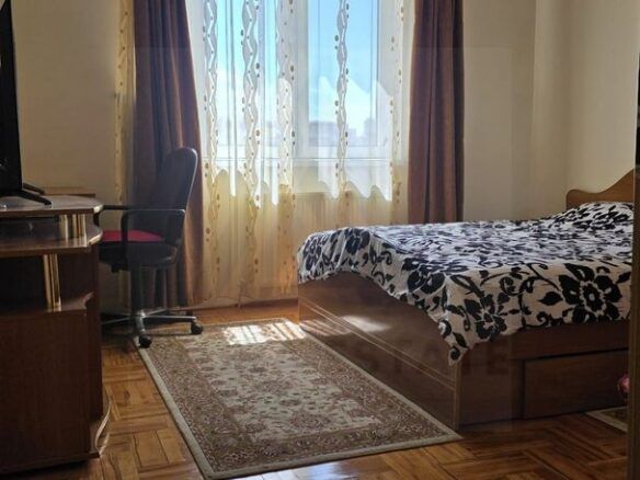 Apartament 2 camere 60 mp utili etaj 2 balcon 6 mp Zona Lazaret