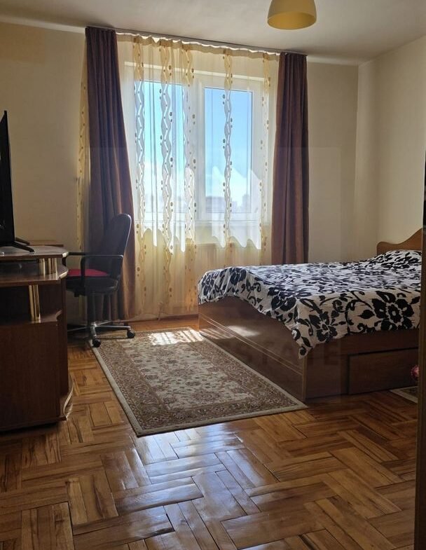 Apartament 2 camere 60 mp utili etaj 2 balcon 6 mp Zona Lazaret