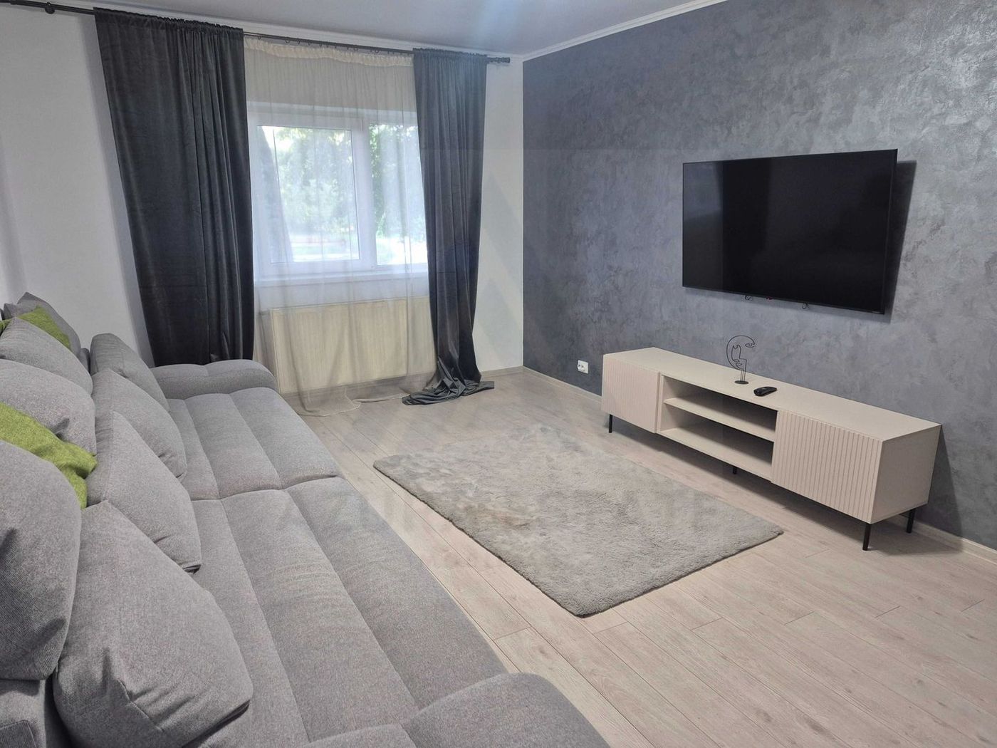 Apartament modern 2 camere parter 60 mp utili zona Vasile Aaron