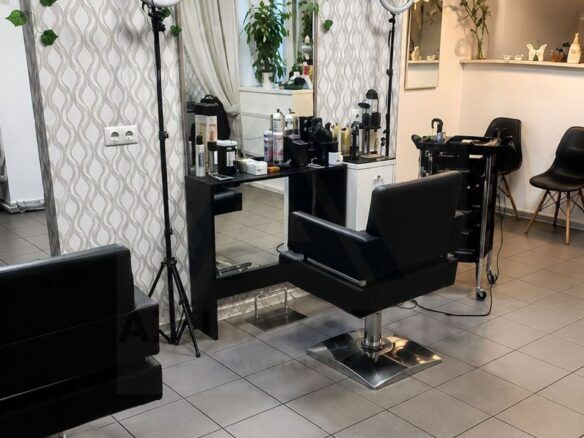 Spatiu comercial cu multiple posibilitati inchiriere zona Alba Iulia