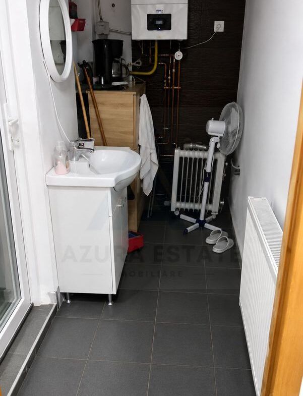 Spatiu comercial cu multiple posibilitati inchiriere zona Alba Iulia