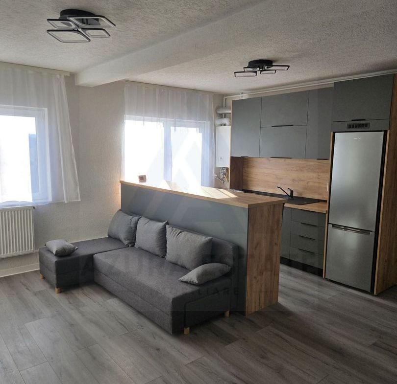 Apartament modern 3 camere 2 bai 70 mp utili Cartier Strand