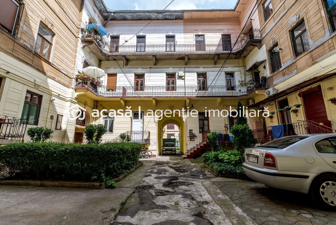 Apartament 98 mp pe bulevardul Decebal, fatada renovata Comision 0