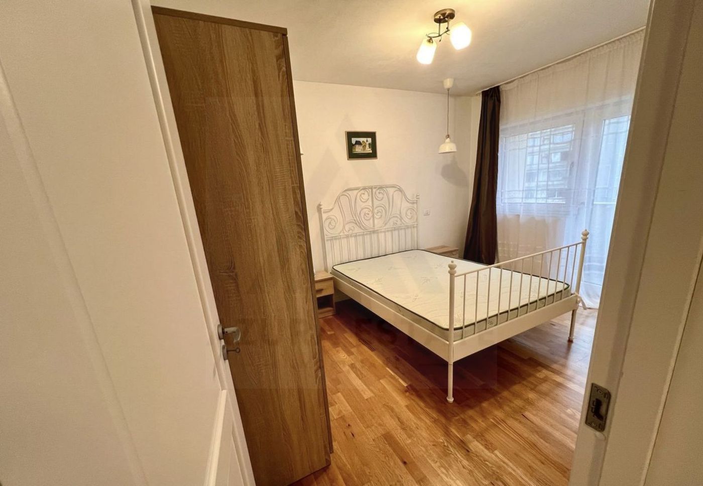 Apartament modern 54 mp utili 2 balcoane si parcare Calea Surii Mici