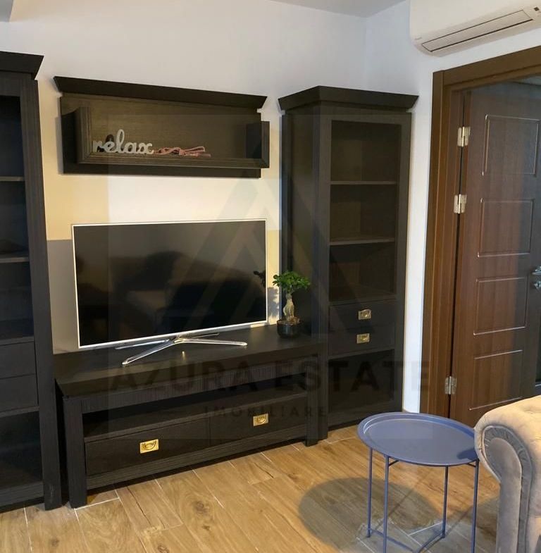 Apartament premium 2 camere piscina privata si 2 parcari Doamna Stanca