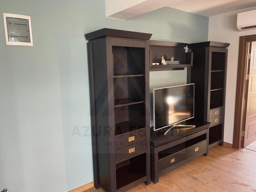 Apartament premium 2 camere piscina privata si 2 parcari Doamna Stanca