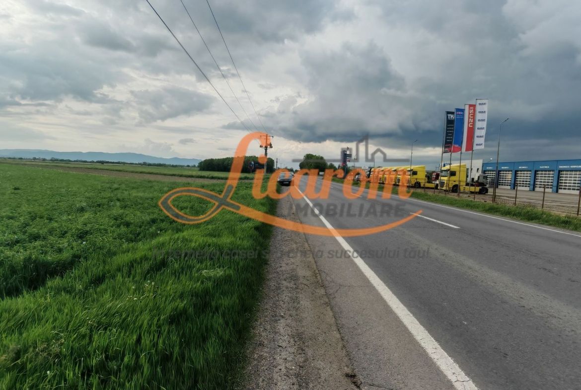 Teren Stupini Calea Feldioarei 11800 mp,25 euro/mp, front asfalt-DN13