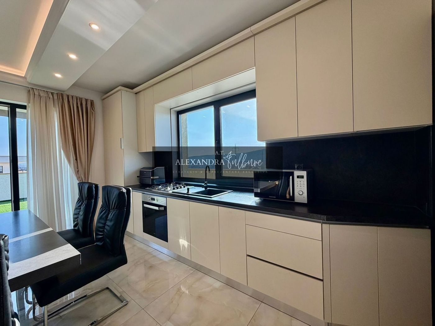 anBn-23458 Penthouse de vanzare | 3 camere | 2 bai | 76mp | terasa 76mp | garaj