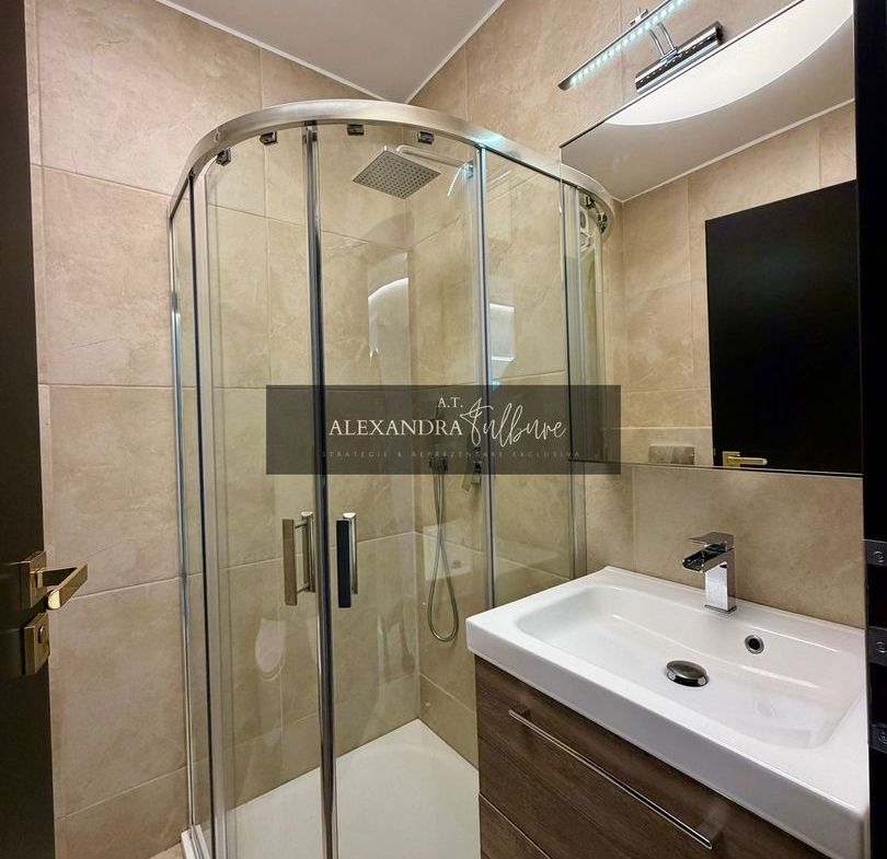 Penthouse de vanzare | 3 camere | 2 bai | 76mp | terasa 76mp | garaj