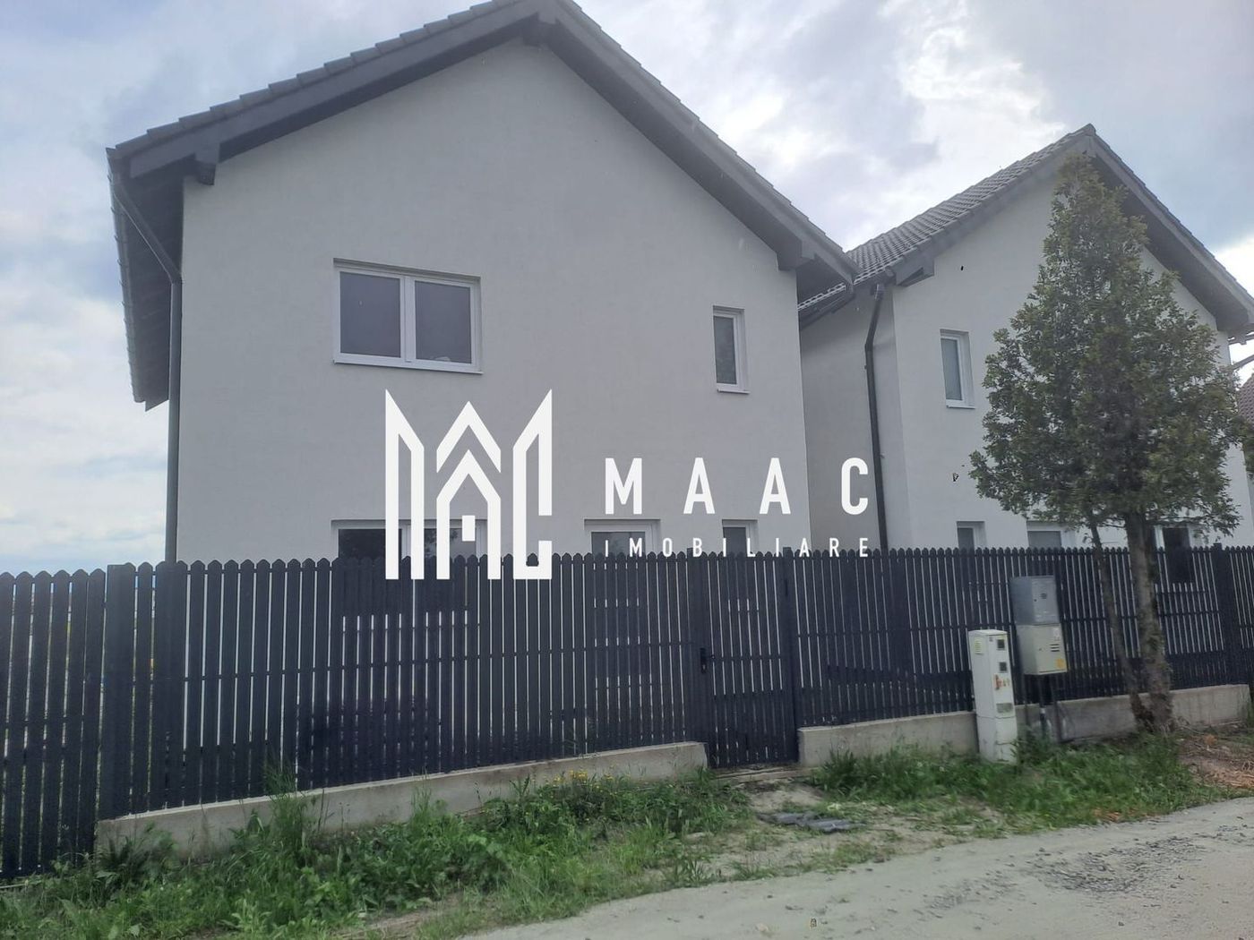 Casă Individuala | 4 camere | 123MPU | Șura Mică