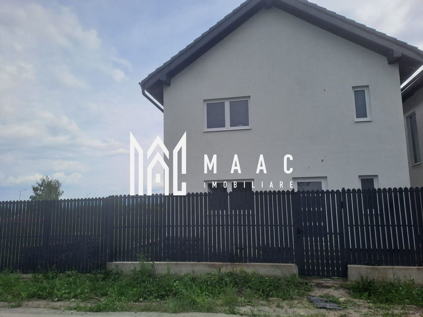 Casă Individuala | 4 camere | 123MPU | Șura Mică