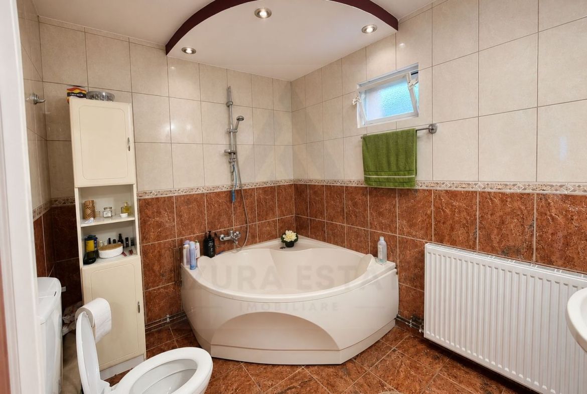 Casă cu 2 apartamente – 5 -camere -140 mp – Turnișor