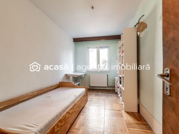 Apartament cu 3 camere, etaj 2 – Zona Vlaicu, Lebăda – COMISION 0