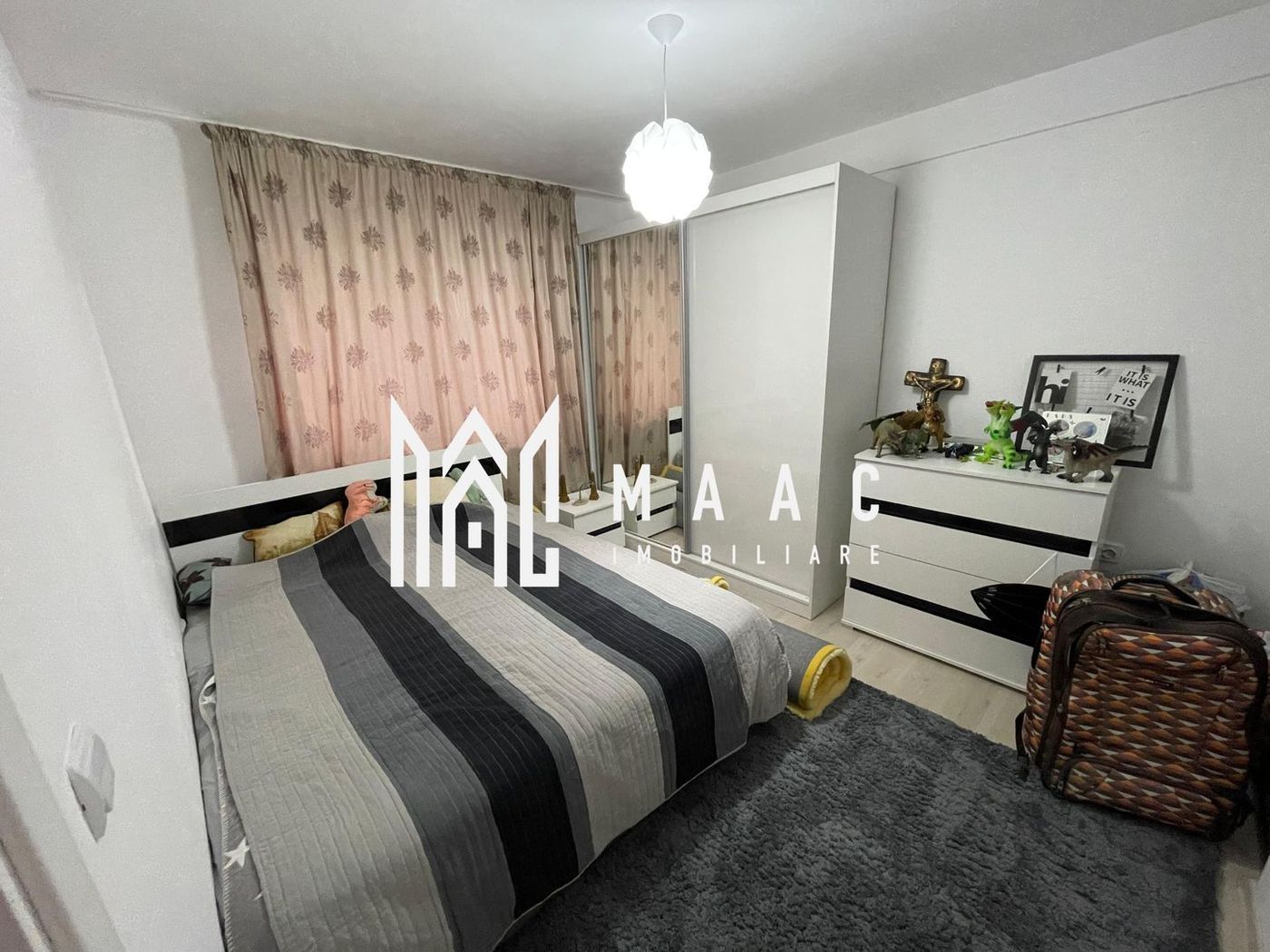 Apartament 3 camere |  Parter | Parcare | Sebes