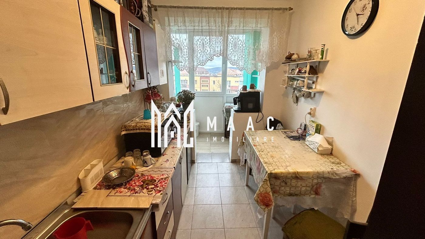 Apartament 2 camere I B-ul Mihai Viteazu I 48 mp utili + balcon 7 mp