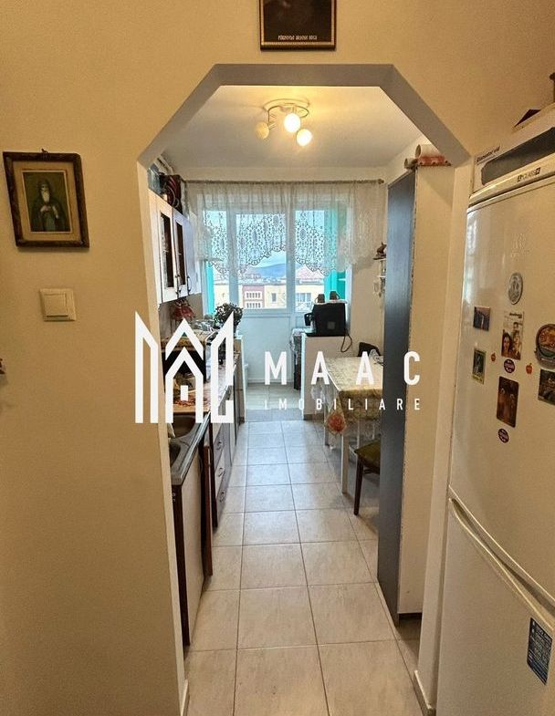 Apartament 2 camere I B-ul Mihai Viteazu I 48 mp utili + balcon 7 mp