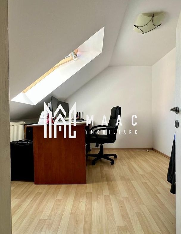 Apartament 3 camere | Balcon | 60 MPU | Decomandat | Cedonia