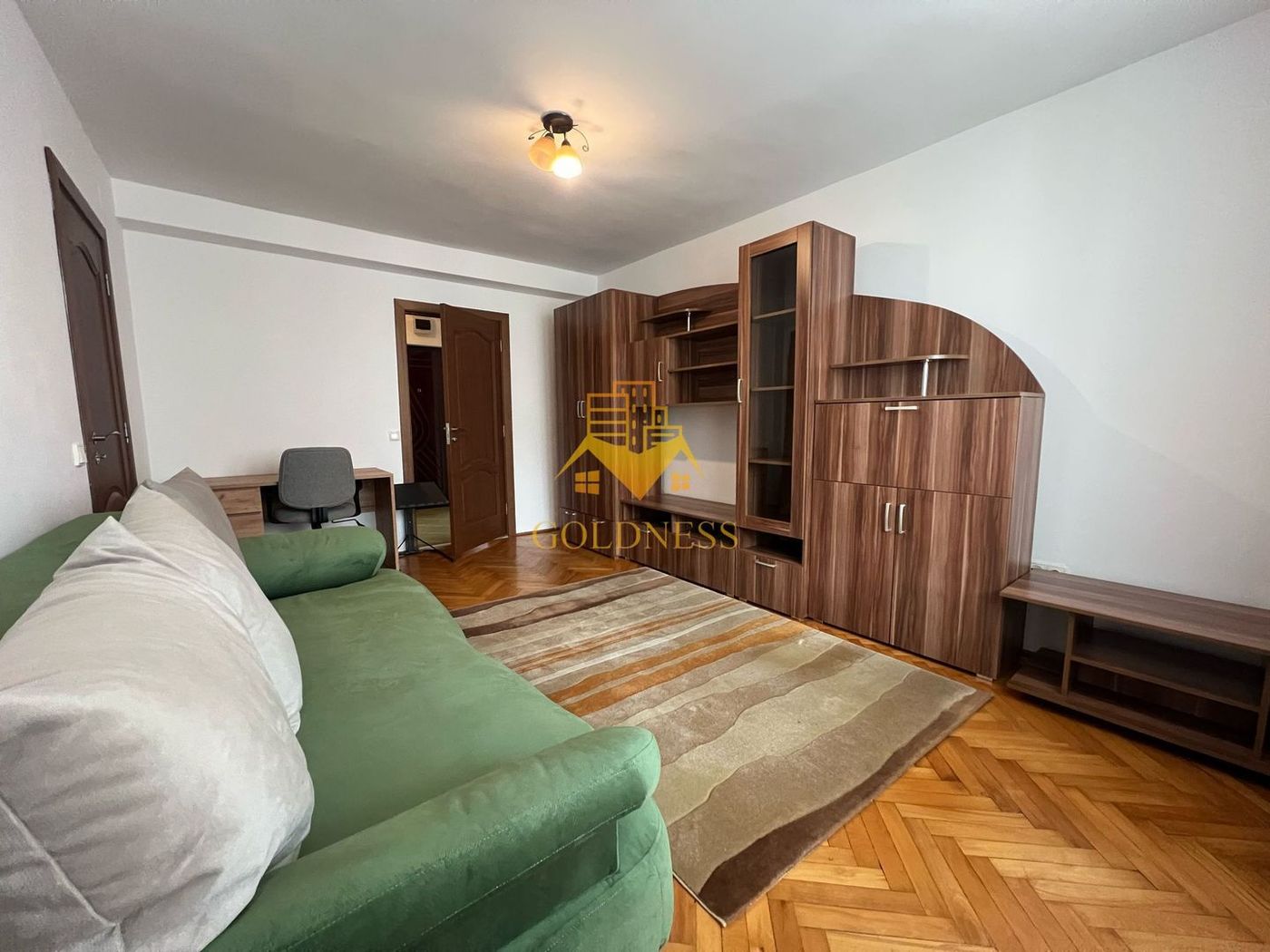 2 camere decomandate, Manastur,  OMV, Piata Flora, Calea Floresti