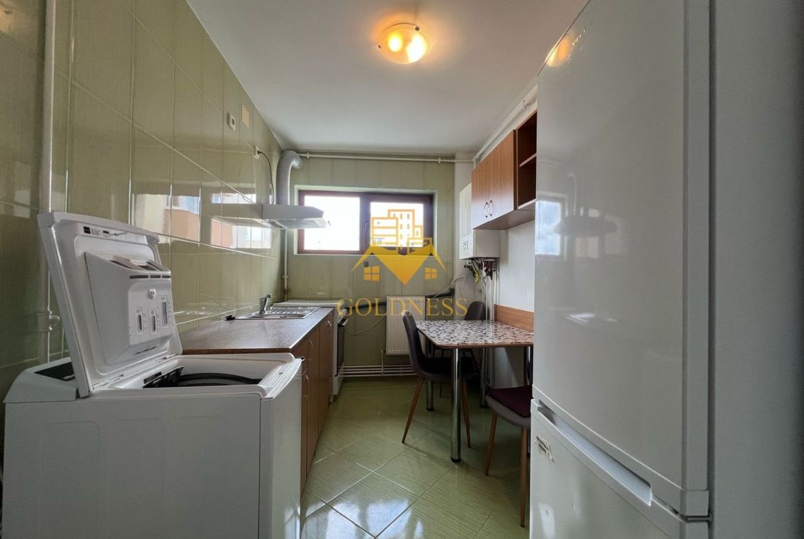 2 camere decomandate, Manastur,  OMV, Piata Flora, Calea Floresti