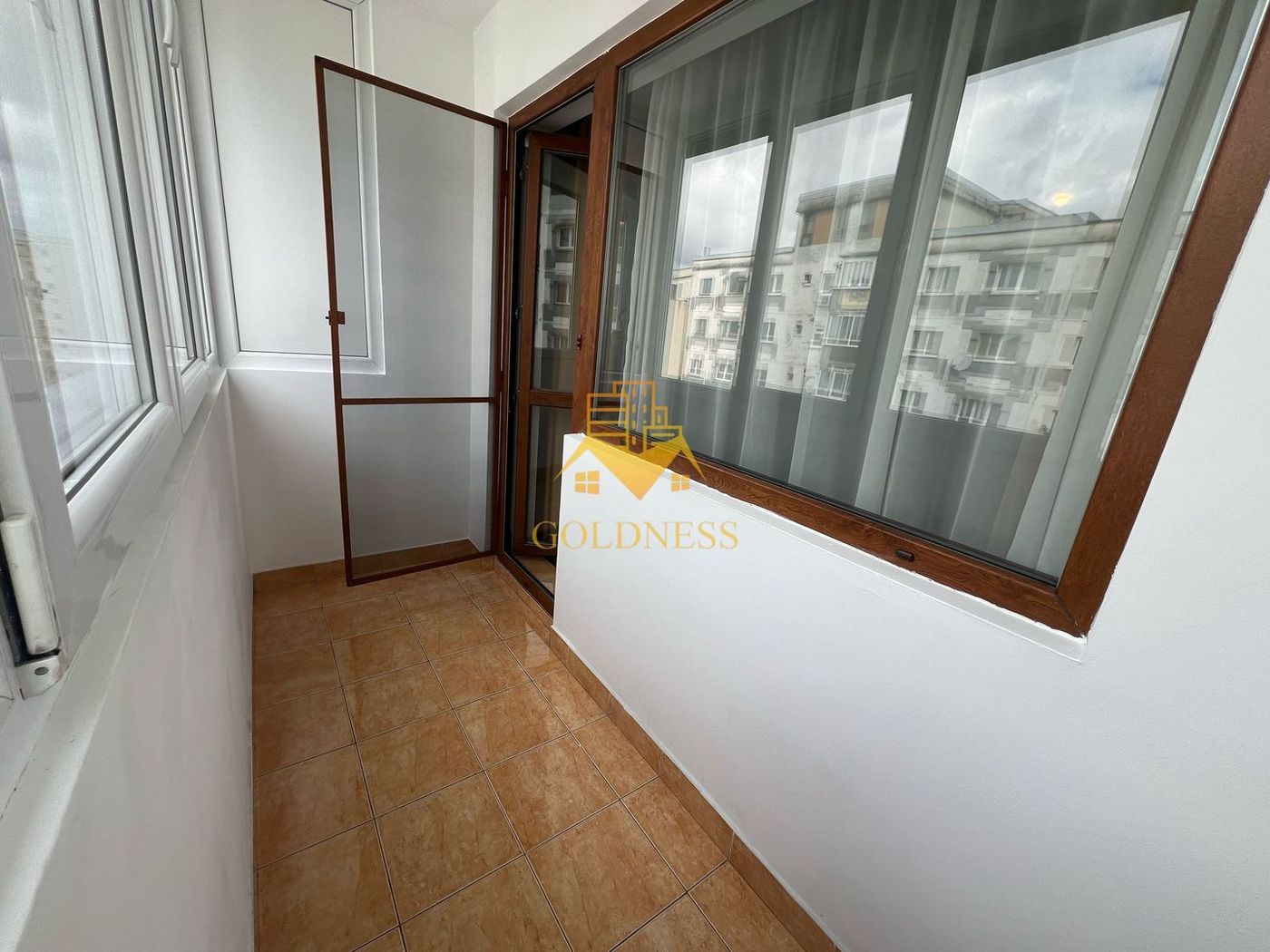 2 camere decomandate, Manastur,  OMV, Piata Flora, Calea Floresti