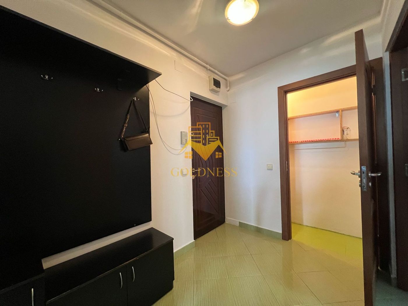 2 camere decomandate, Manastur,  OMV, Piata Flora, Calea Floresti