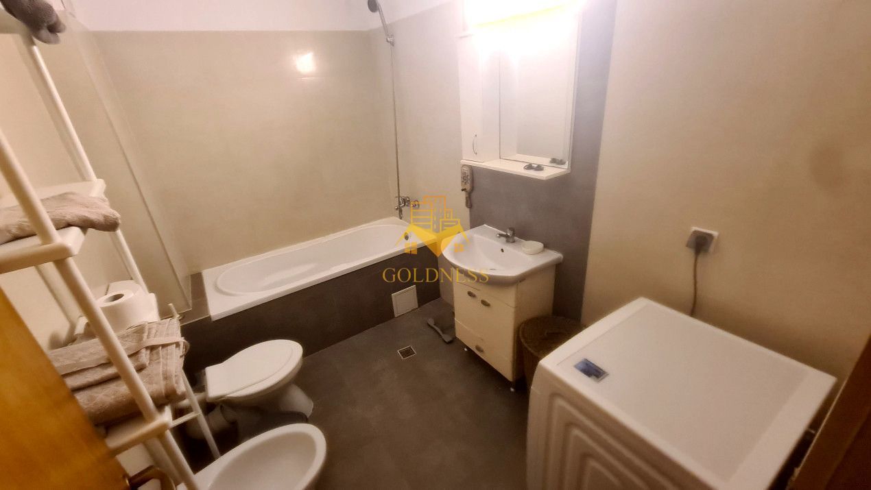 3 camere, modern, open space, parcare, Manastur, Mehedinti,