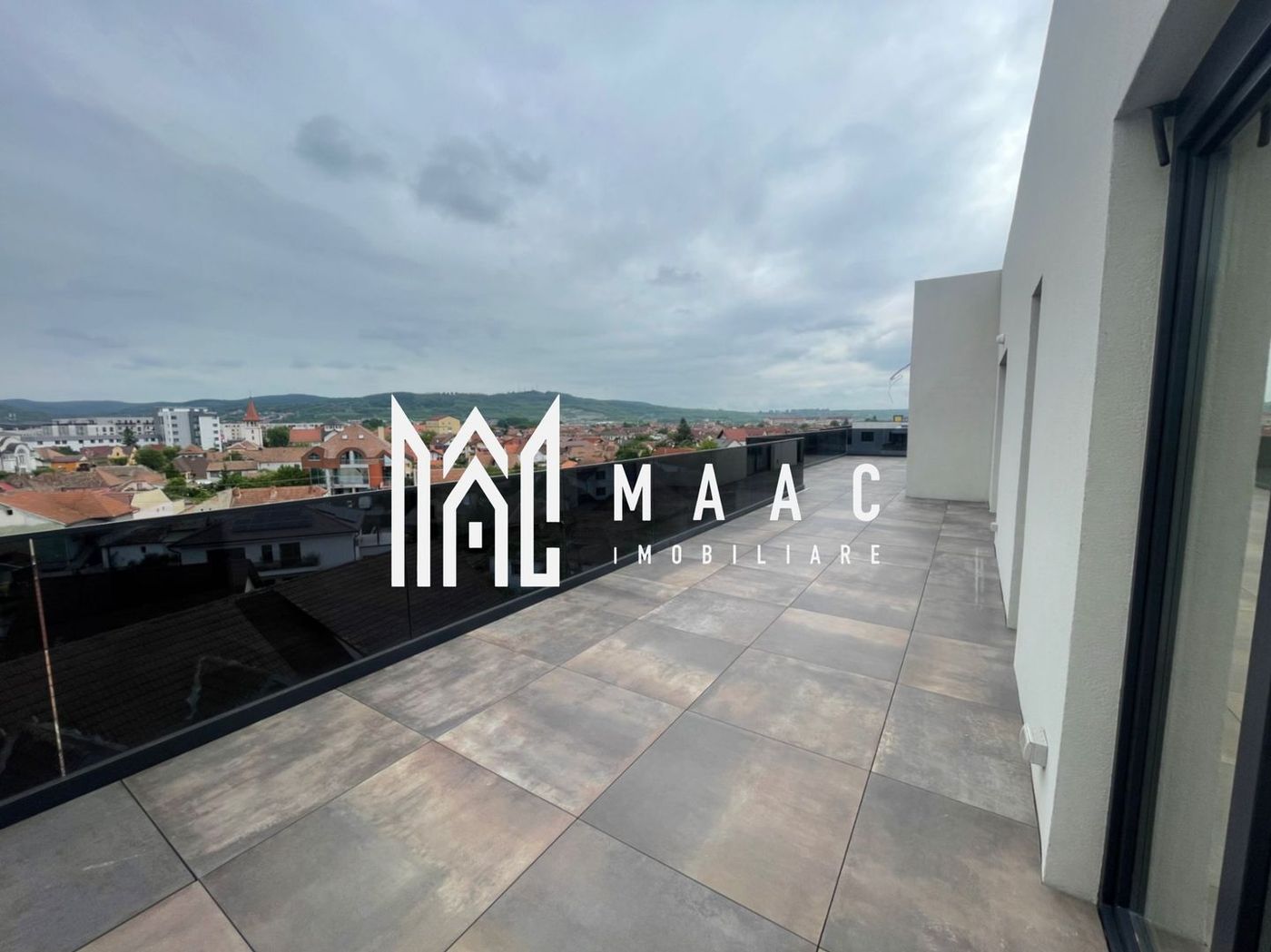 anBn-23789 Penthouse de inchiriat | 120 mp | zona Lazaret