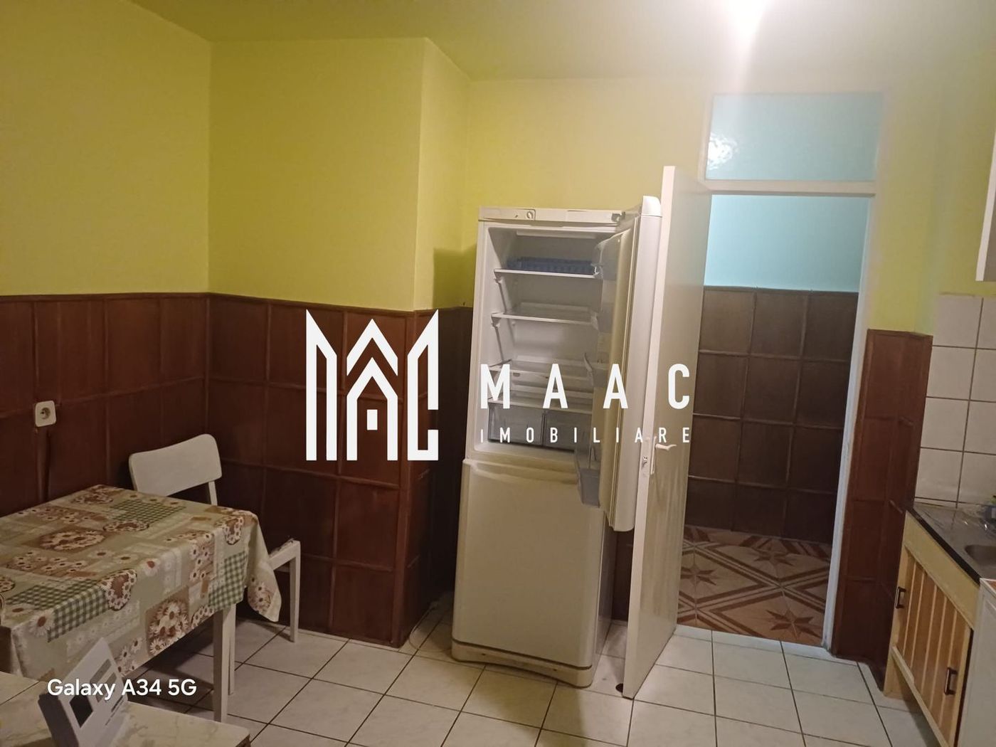APARTAMENT 2 CAMERE I DECOMANDAT I 48 MP