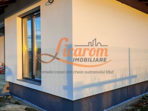Casa la cheie in CRISTIAN pe Parter, zona de vile,250.000 euro