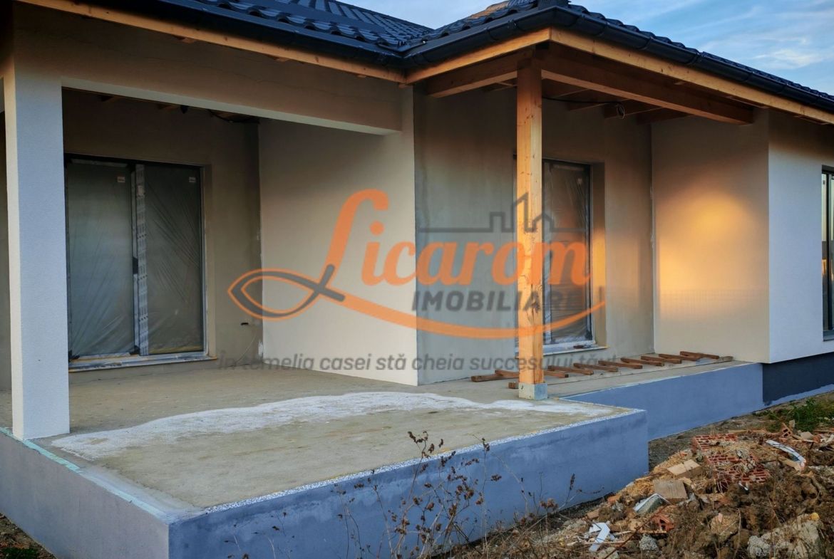 Casa la cheie in CRISTIAN pe Parter, zona de vile,250.000 euro