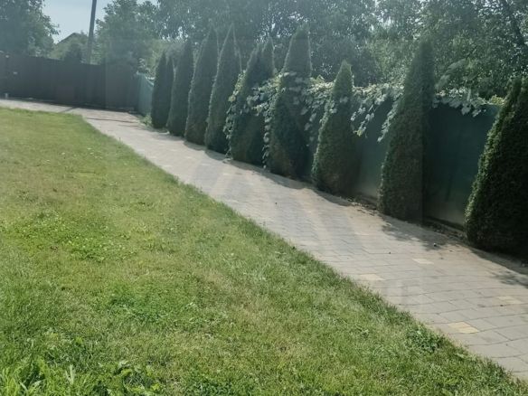 Casa individuala cu 6 camere garaj 22 mp si 650 mp teren in Piata Cluj