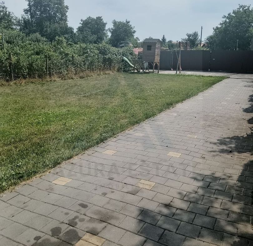 Casa individuala cu 6 camere garaj 22 mp si 650 mp teren in Piata Cluj